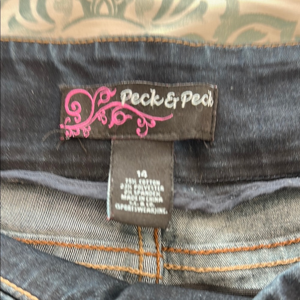 Peck & Peck Dark Blue Jean Stretch Denim Shorts - Picture 2 of 9